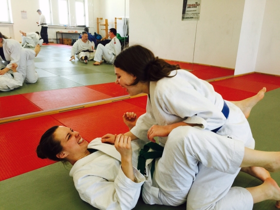 Bjj4